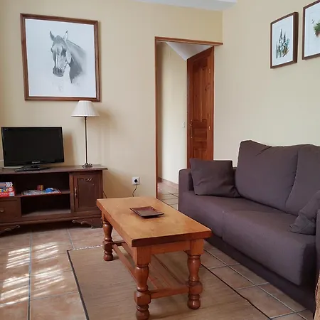 Apartment Rurales La Escuela Buelles