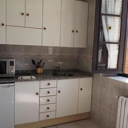 Rurales La Escuela Buelles