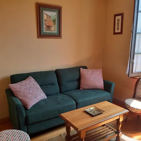 Rurales La Escuela Apartment *