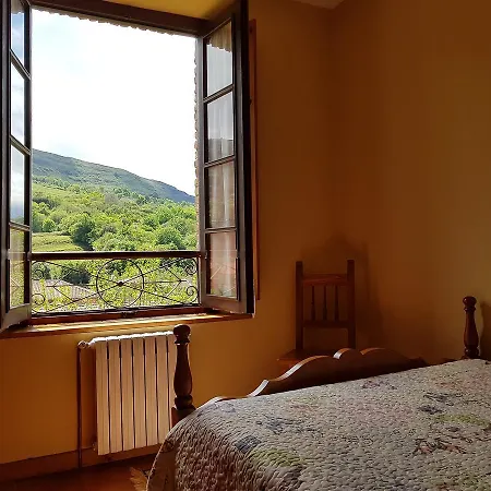 Apartment Rurales La Escuela Buelles